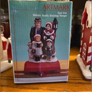 Artmark Vintage cast iron Dickens Family stocking hanger. 1993